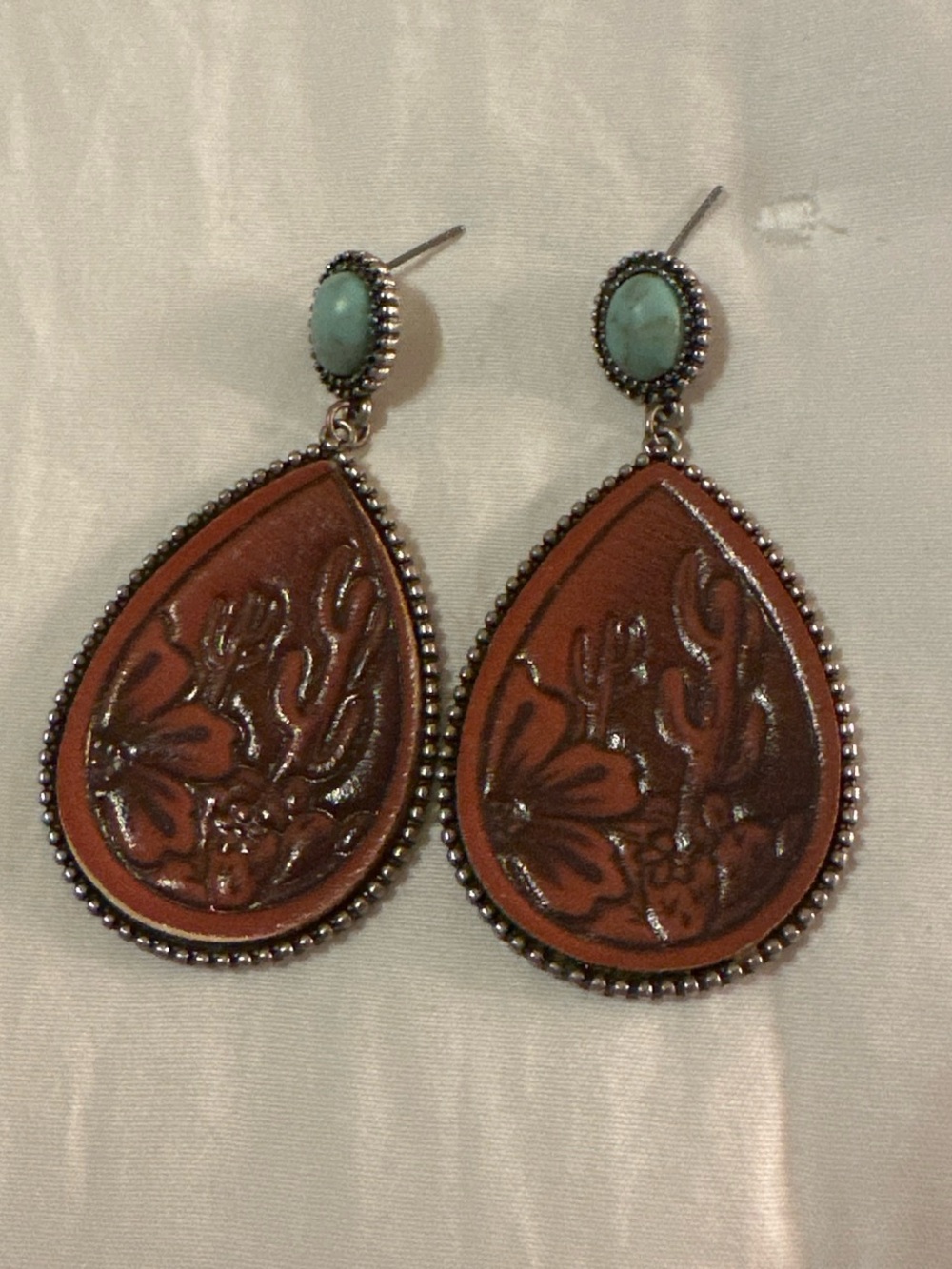 Brown Teardrop Floral Leather Earrings with Turquoise Accent
